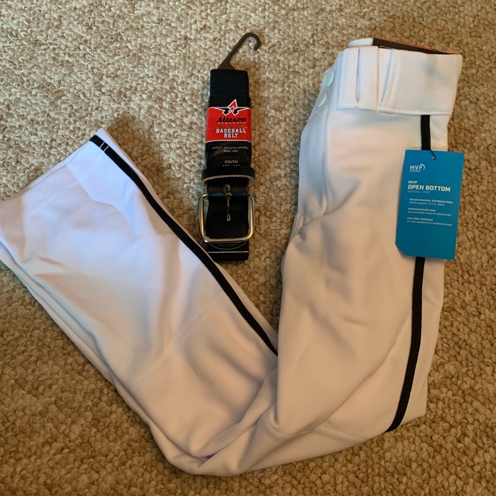NWT Boys youth baseball pants and belt